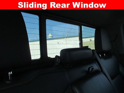 Used 2024 GMC Sierra 1500 SLT w/ SLT Premium Plus Package AWD/4WD image 29