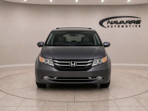 Used 2016 Honda Odyssey Touring image 2