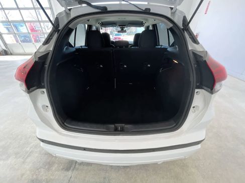 Used 2022 Nissan Kicks S FWD image 22
