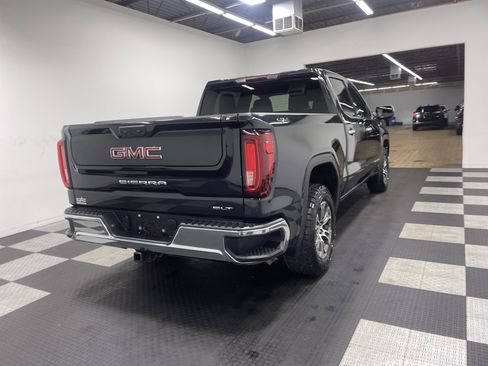 Used 2025 GMC Sierra 1500 SLT image 5