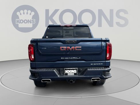 Used 2023 GMC Sierra 1500 Denali w/ Technology Package AWD/4WD image 10