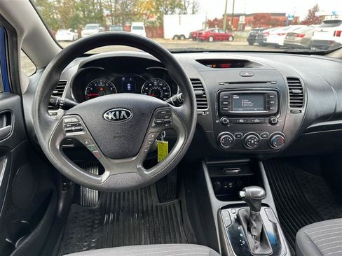 Used 2017 Kia Forte LX w/ LX Popular Package FWD image 23