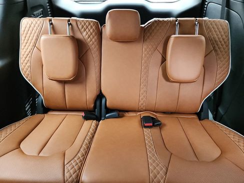 New 2026 Chrysler Pacifica Pinnacle image 18