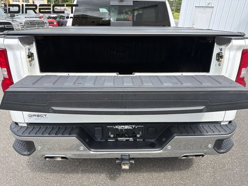 Used 2024 Chevrolet Silverado 1500 LTZ w/ Technology Package AWD/4WD image 9