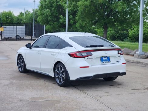 Used 2026 Honda Civic Sport Touring image 7
