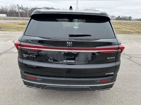 Used 2025 Buick Enclave Preferred image 4