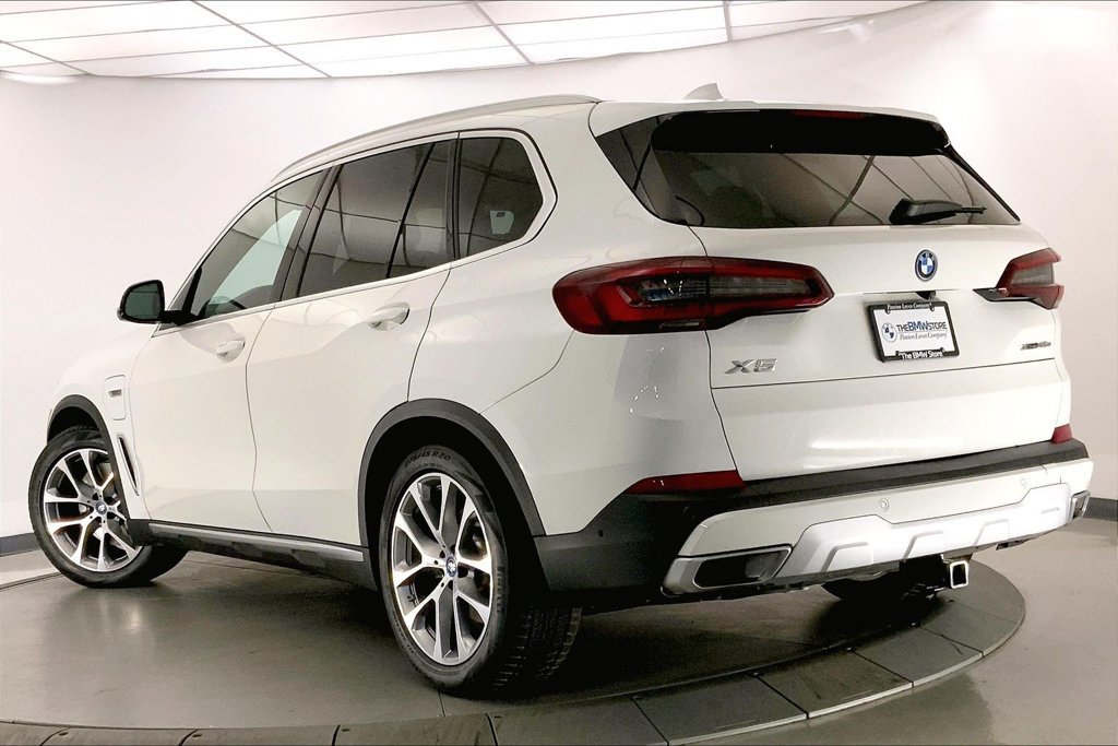 Certified 2023 BMW X5 xDrive45e w/ Executive Package AWD/4WD image 10