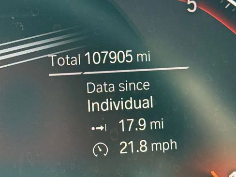 Used 2020 BMW 330i xDrive Sedan w/ Convenience Package image 16