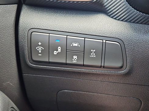Used 2019 Hyundai Tucson Value AWD/4WD image 16