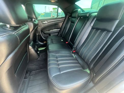 Used 2014 Chrysler 300 S AWD/4WD image 39