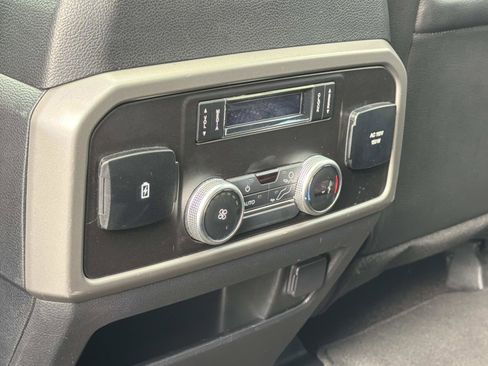 Used 2020 Ford Expedition XLT w/ Equipment Group 202A RWD image 22
