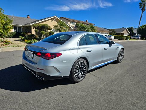 Used 2025 Mercedes-Benz E 53 AMG e 4MATIC Sedan image 3