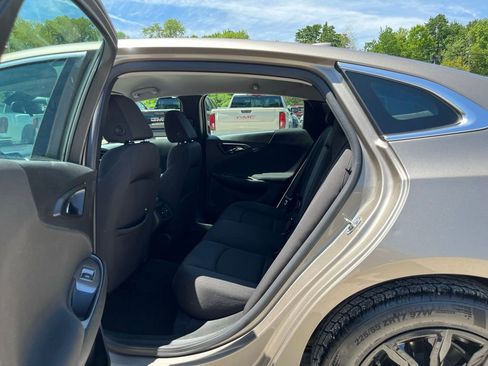 Used 2022 Chevrolet Malibu LT FWD image 27