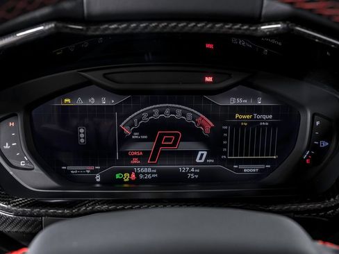 Used 2024 Lamborghini Urus Performante AWD/4WD image 18