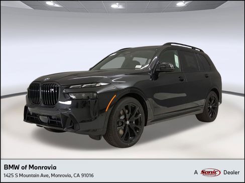 New 2026 BMW X7 M60i w/ Executive Package image 1