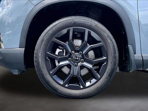 Used 2025 Honda Pilot Elite image 9