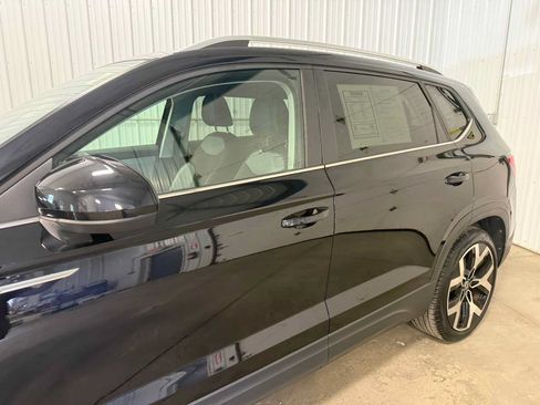 Certified 2023 Volkswagen Taos SEL AWD/4WD image 7