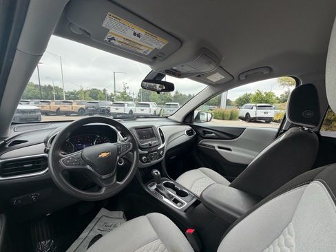 Used 2019 Chevrolet Equinox LT AWD/4WD image 9