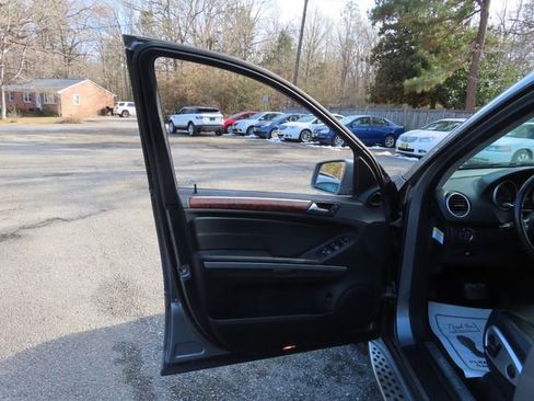 Used 2011 Mercedes-Benz ML 350 4MATIC image 19