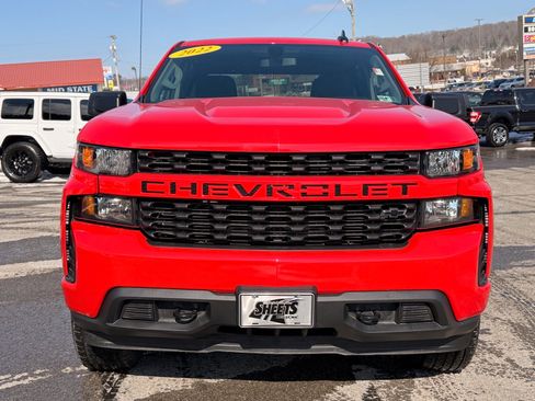 Used 2022 Chevrolet Silverado 1500 Custom w/ LPO, Dark Essentials Package image 9