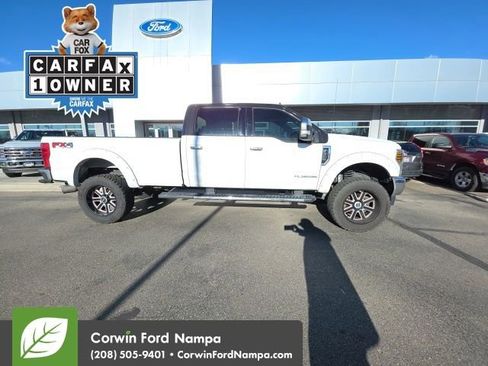 Used 2019 Ford F350 XLT w/ XLT Premium Package image 6