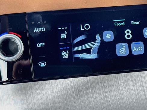 New 2027 Genesis GV70 2.5T Advanced AWD/4WD image 23