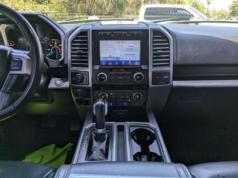 Used 2020 Ford F150 Platinum w/ Equipment Group 701A Luxury AWD/4WD image 19