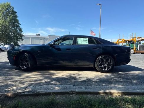 New 2026 Dodge Charger R/T w/ Driver Convenience Group AWD/4WD image 15