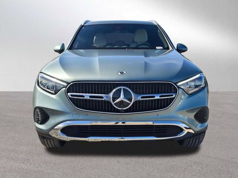 Used 2026 Mercedes-Benz GLC 300 image 9