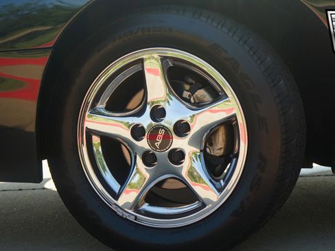 Used 1996 Pontiac Firebird Formula image 6