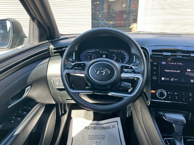 Used 2022 Hyundai Santa Cruz SE AWD/4WD image 13