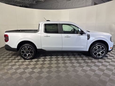 New 2026 Ford Maverick Lariat AWD/4WD image 12