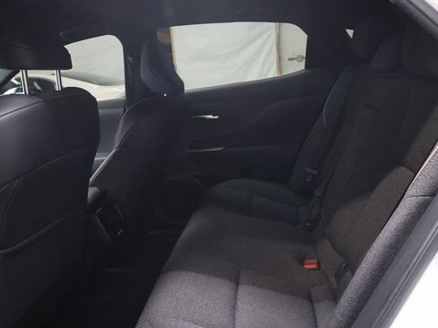 Used 2023 Toyota Crown XLE image 15