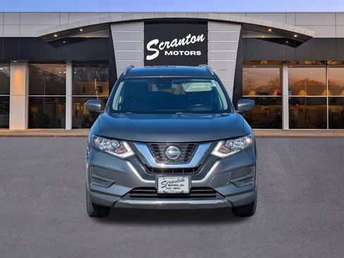 Used 2020 Nissan Rogue SV image 8