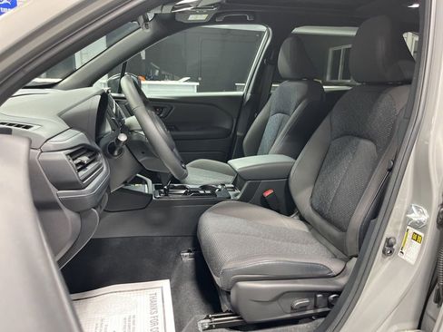 Used 2026 Subaru Forester Premium AWD/4WD image 13