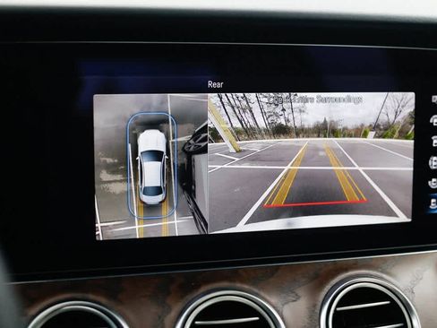 Used 2023 Mercedes-Benz E 450 4MATIC Sedan image 38