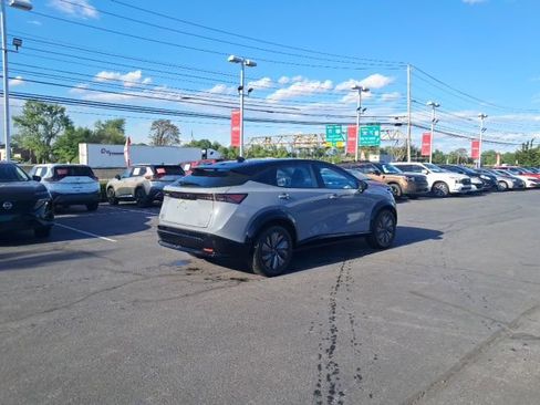 Certified 2024 Nissan Ariya AWD image 6
