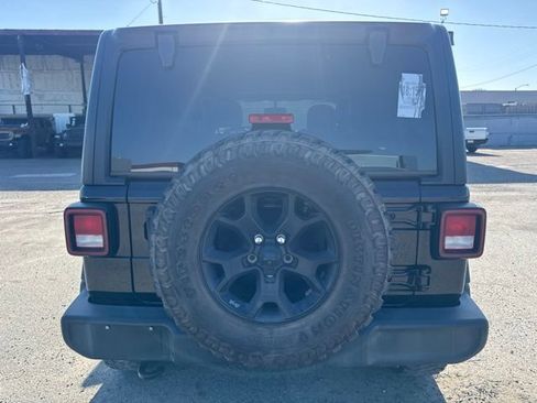 Used 2021 Jeep Wrangler Unlimited Sport AWD/4WD image 6