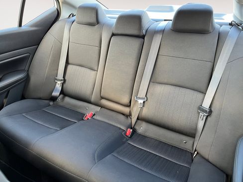 Used 2023 Nissan Altima 2.5 SV w/ SV Premium Package image 15