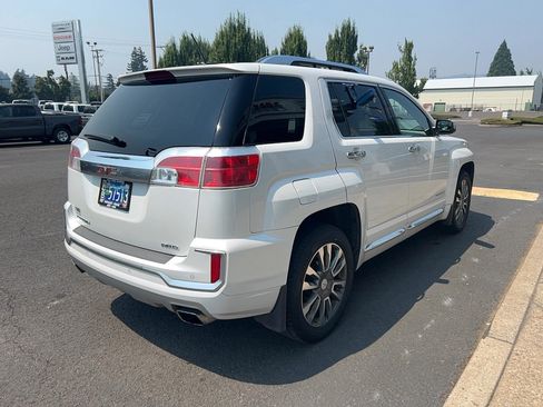Used 2016 GMC Terrain Denali AWD/4WD image 10