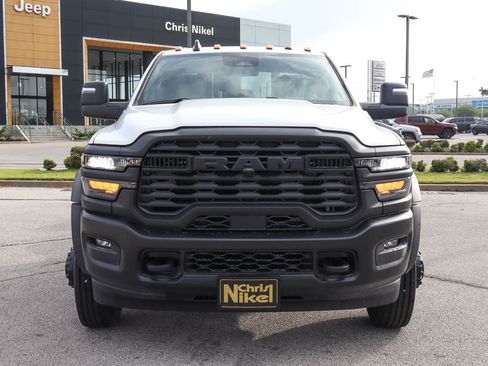 New 2026 RAM 4500 Tradesman AWD/4WD image 2