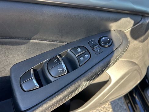 Used 2023 Nissan Maxima SV w/ Floor Mat Group image 25