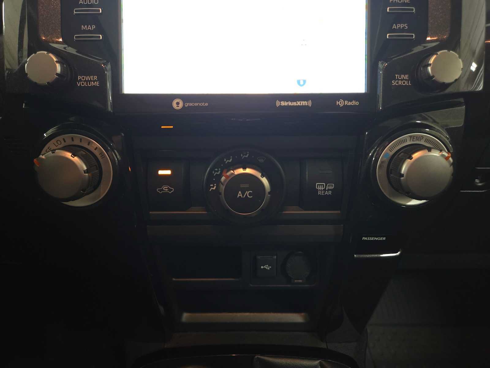 Used 2021 Toyota 4Runner TRD Off-Road Premium w/ Moonroof Package AWD/4WD image 30
