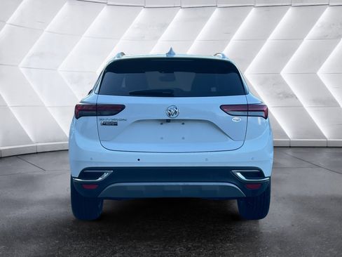 Used 2023 Buick Envision Essence image 5