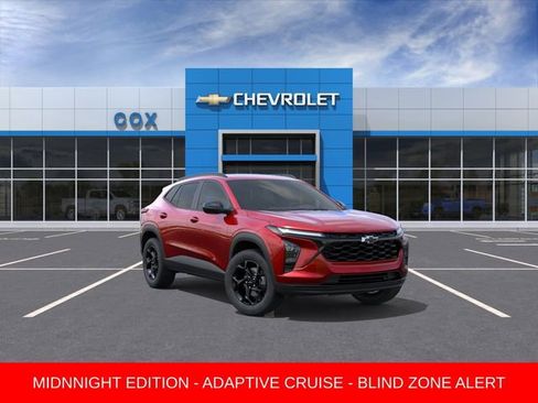 New 2026 Chevrolet Trax LT w/ Driver Confidence Package FWD image 1