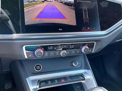 New 2025 Audi Q3 2.0T Premium image 16