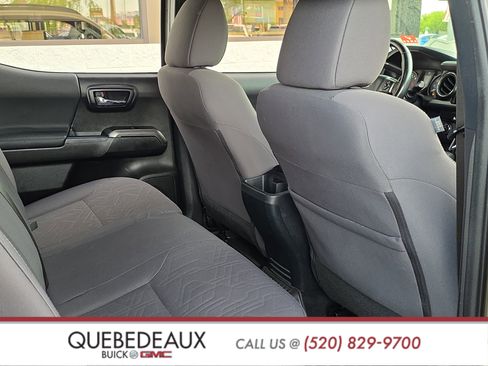 Used 2019 Toyota Tacoma TRD Off-Road image 28