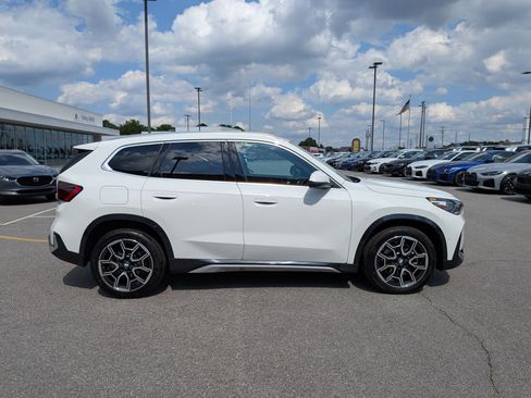Certified 2025 BMW X1 xDrive28i w/ Technology Package AWD/4WD image 2