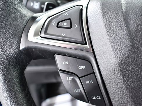 Used 2024 Ford Edge SEL w/ Convenience Package image 32