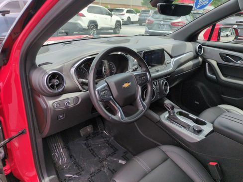 Used 2022 Chevrolet Blazer LT w/ Sound & Technology Package FWD image 19
